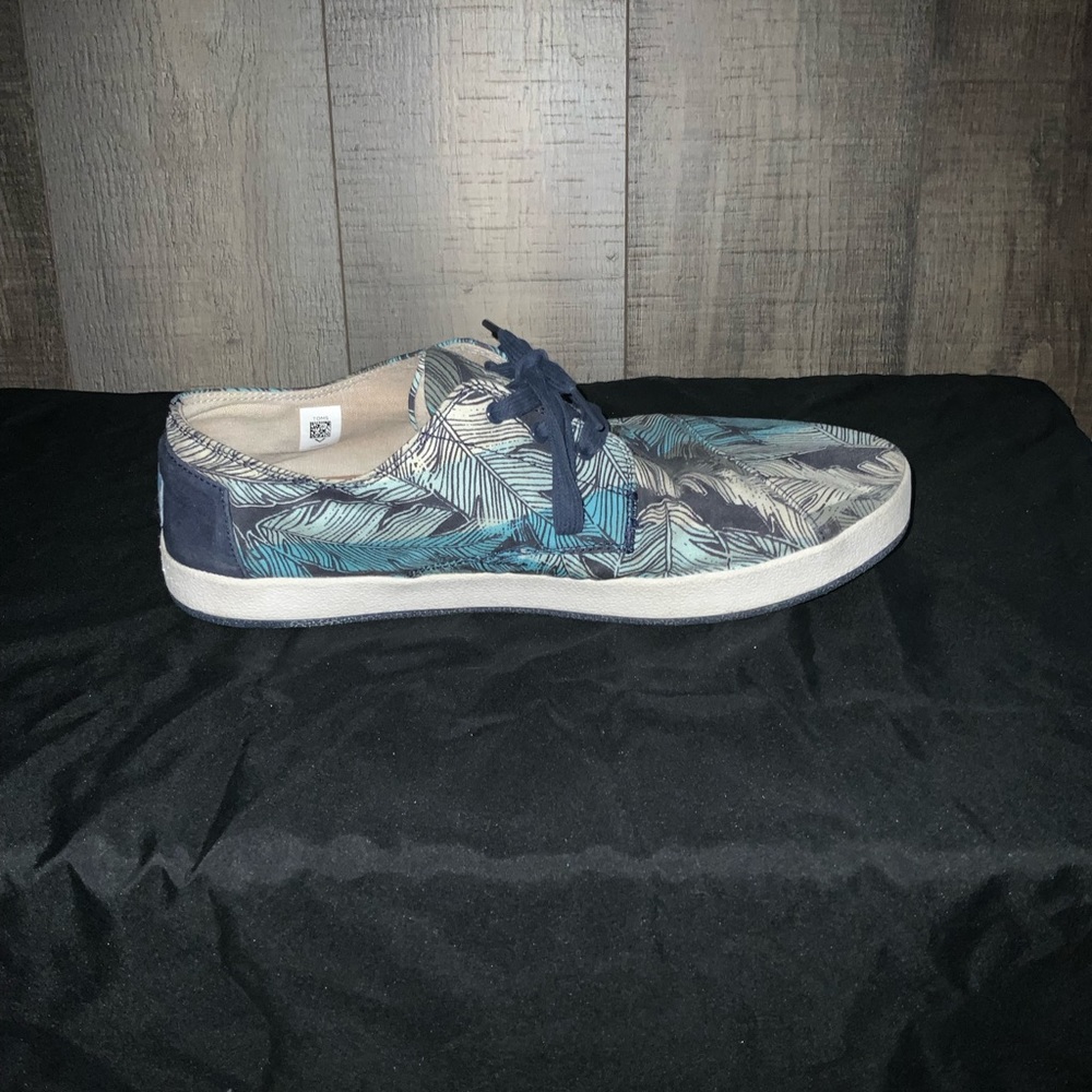 TOMS Men’s Palm Leaf Pattern Multi Colored - Picture 5 of 9